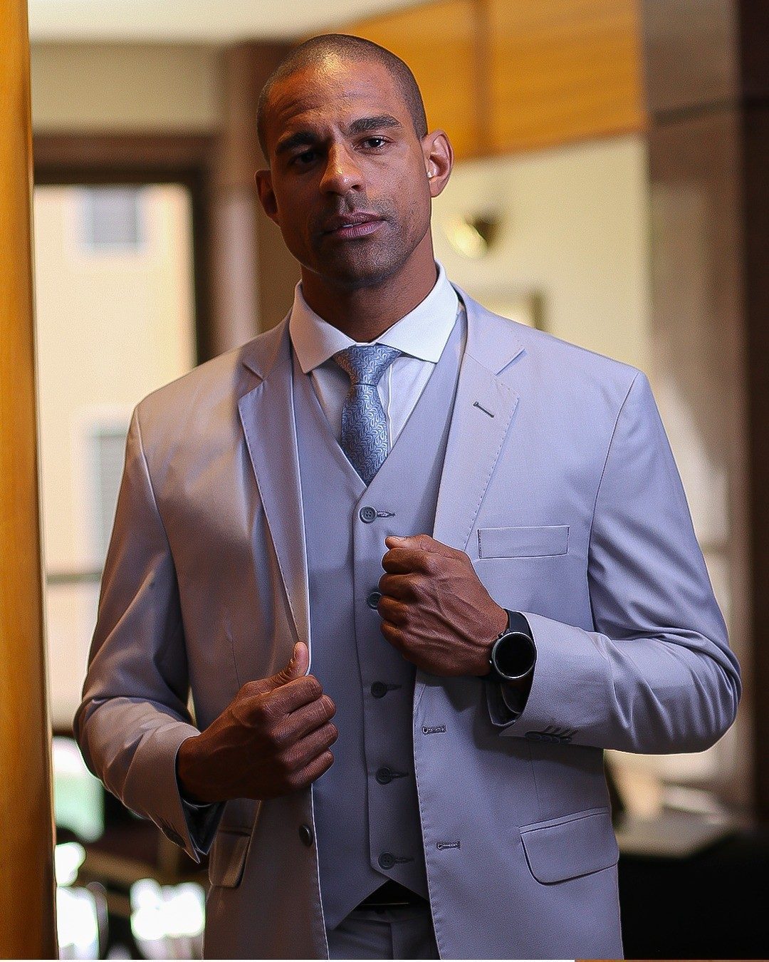 TRAJE SLIM MASCULINO